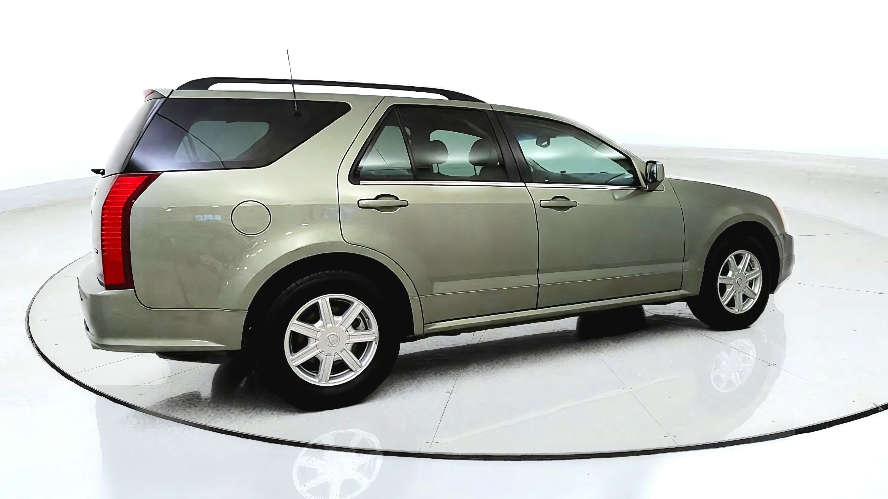 Used 2004 Cadillac SRX w/ Preferred Equipment Group AWD/4WD image 7