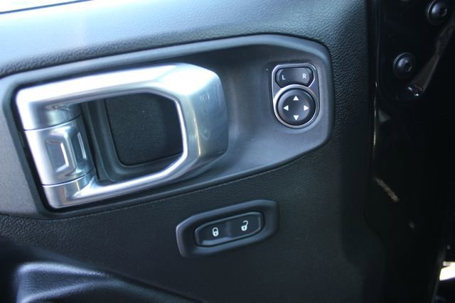 Used 2022 Jeep Wrangler Sport S image 18