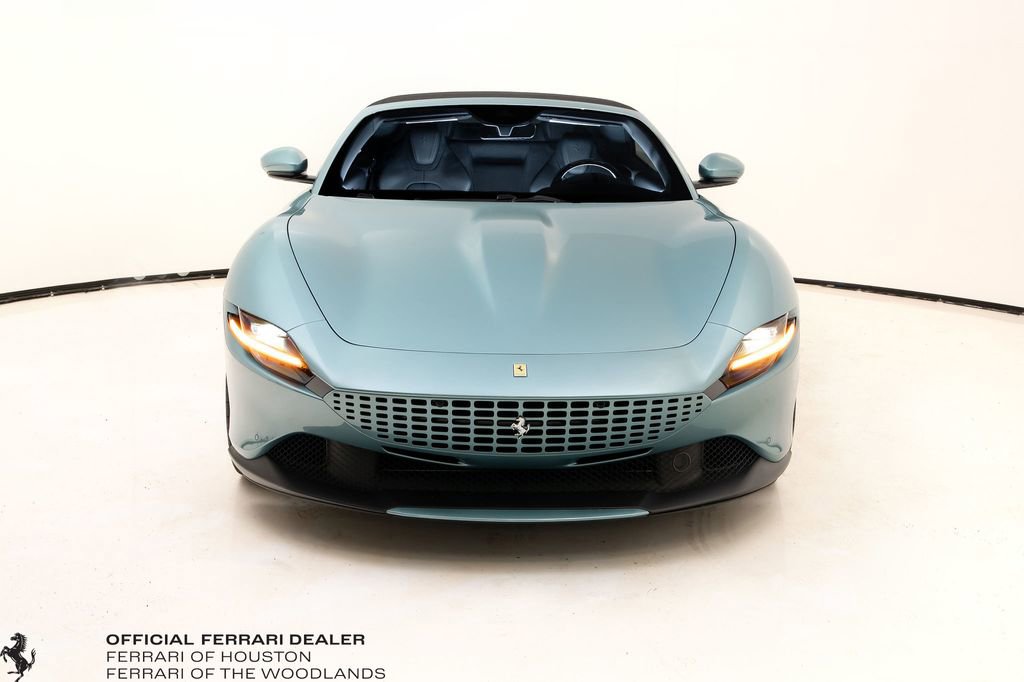 Used 2025 Ferrari Roma Spider RWD image 30