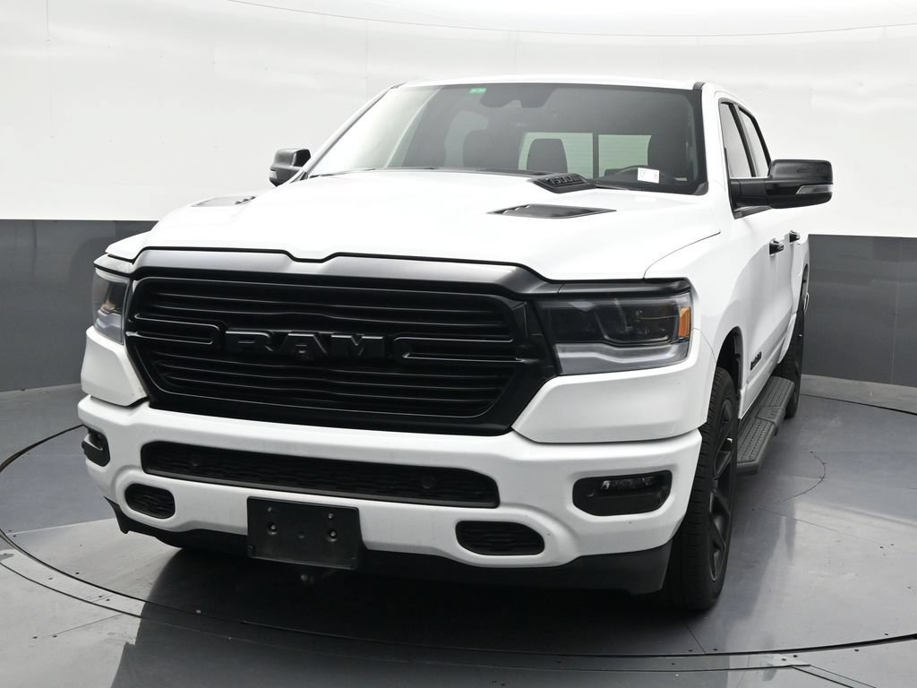 Used 2024 RAM 1500 Laramie AWD/4WD image 9