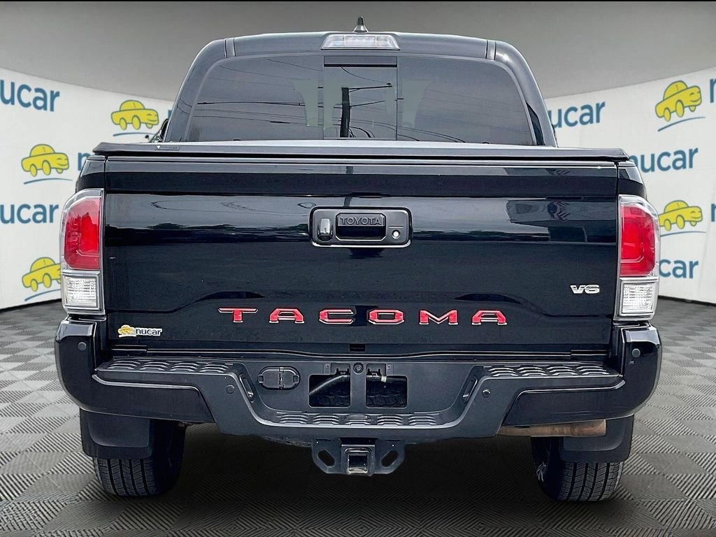 Used 2022 Toyota Tacoma TRD Off-Road w/ Technology Package AWD/4WD image 5