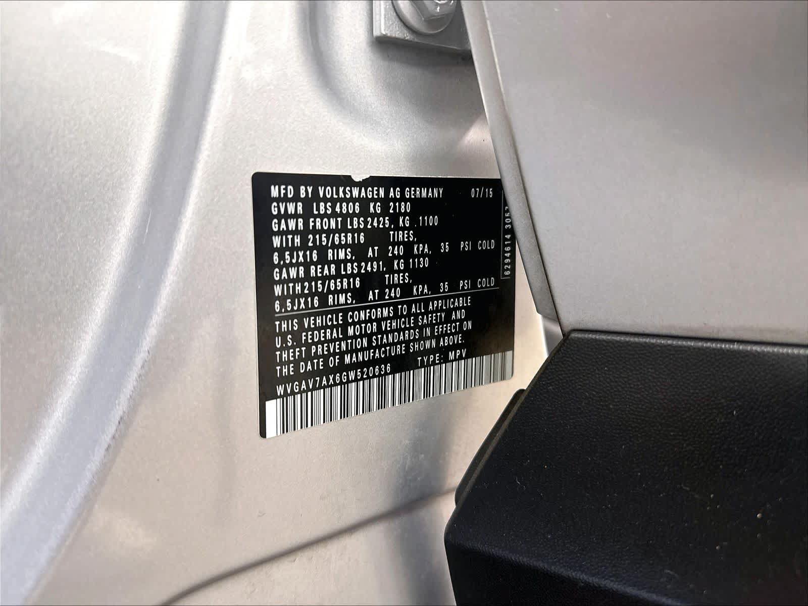 Used 2016 Volkswagen Tiguan S FWD image 22