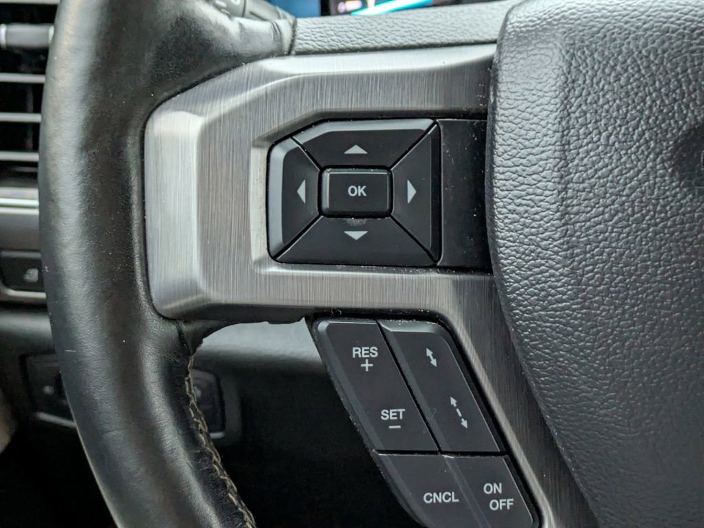 Used 2021 Ford Expedition Platinum image 28