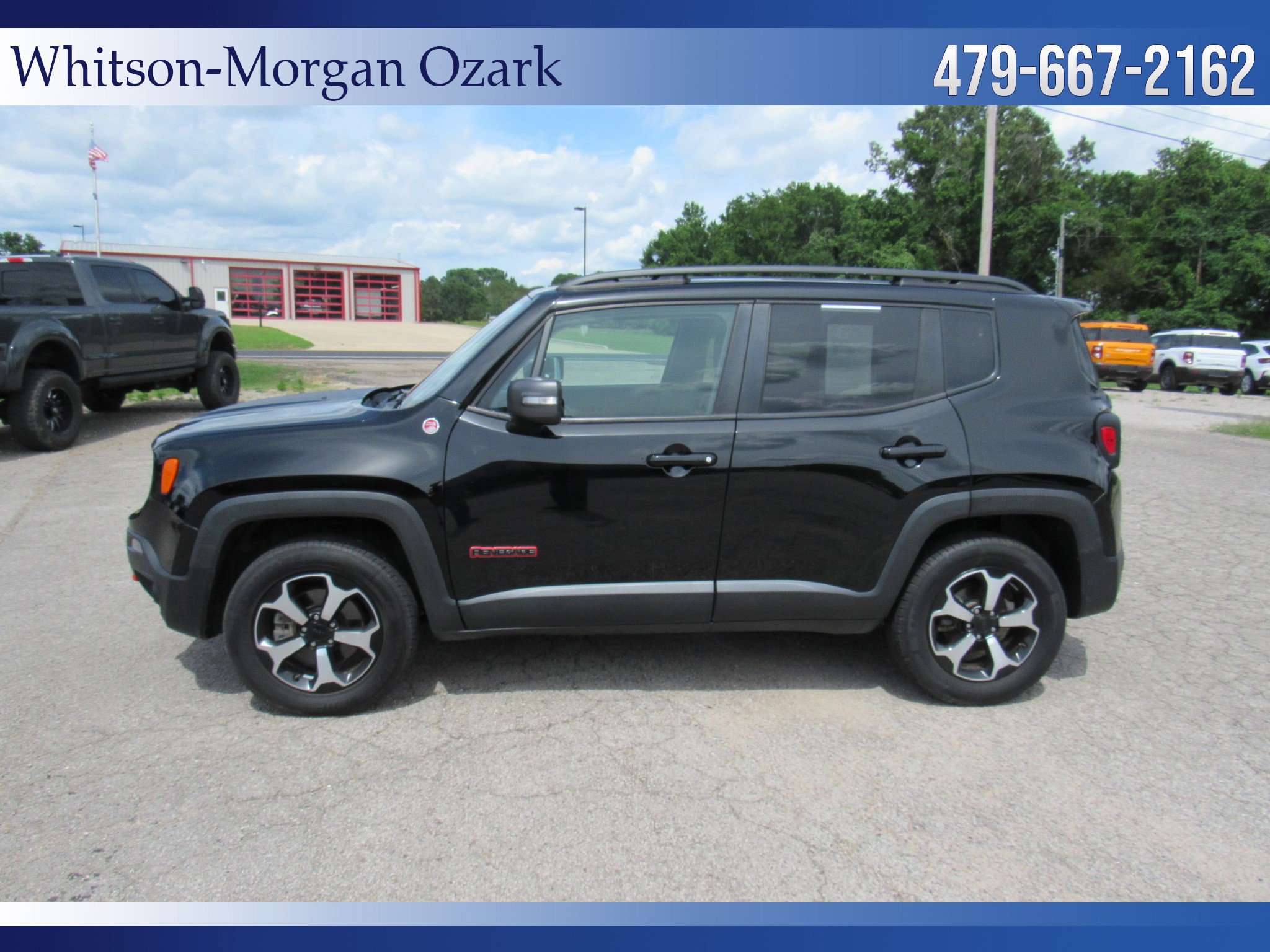Used 2019 Jeep Renegade Trailhawk w/ UConnect 8.4 Nav Group AWD/4WD image 7
