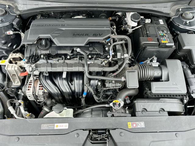 Used 2023 Hyundai Elantra SEL w/ Winter Weather Package image 19