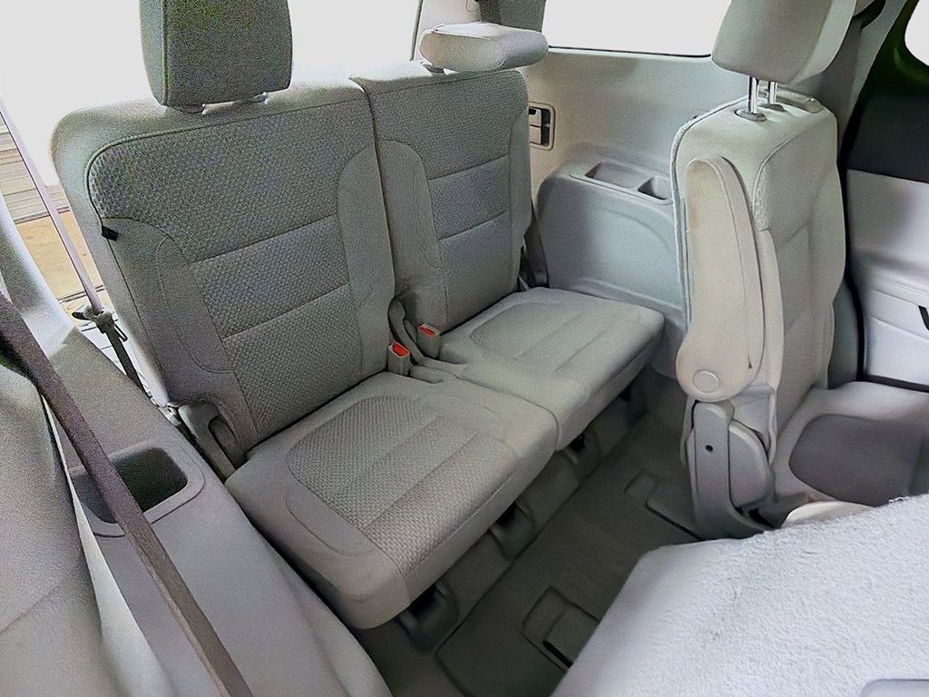 Used 2021 GMC Acadia SLE w/ Driver Convenience Package image 24