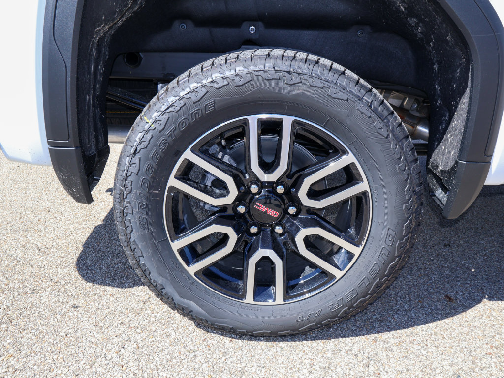 New 2026 GMC Sierra 1500 AT4 w/ AT4 Premium Package AWD/4WD image 35