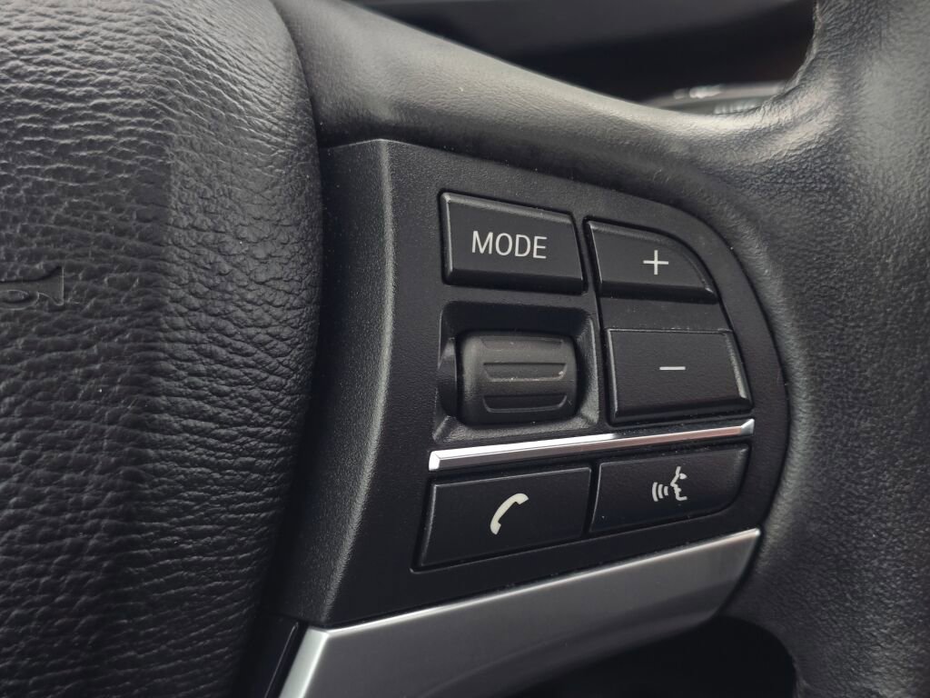 Used 2017 BMW X5 xDrive40e image 35