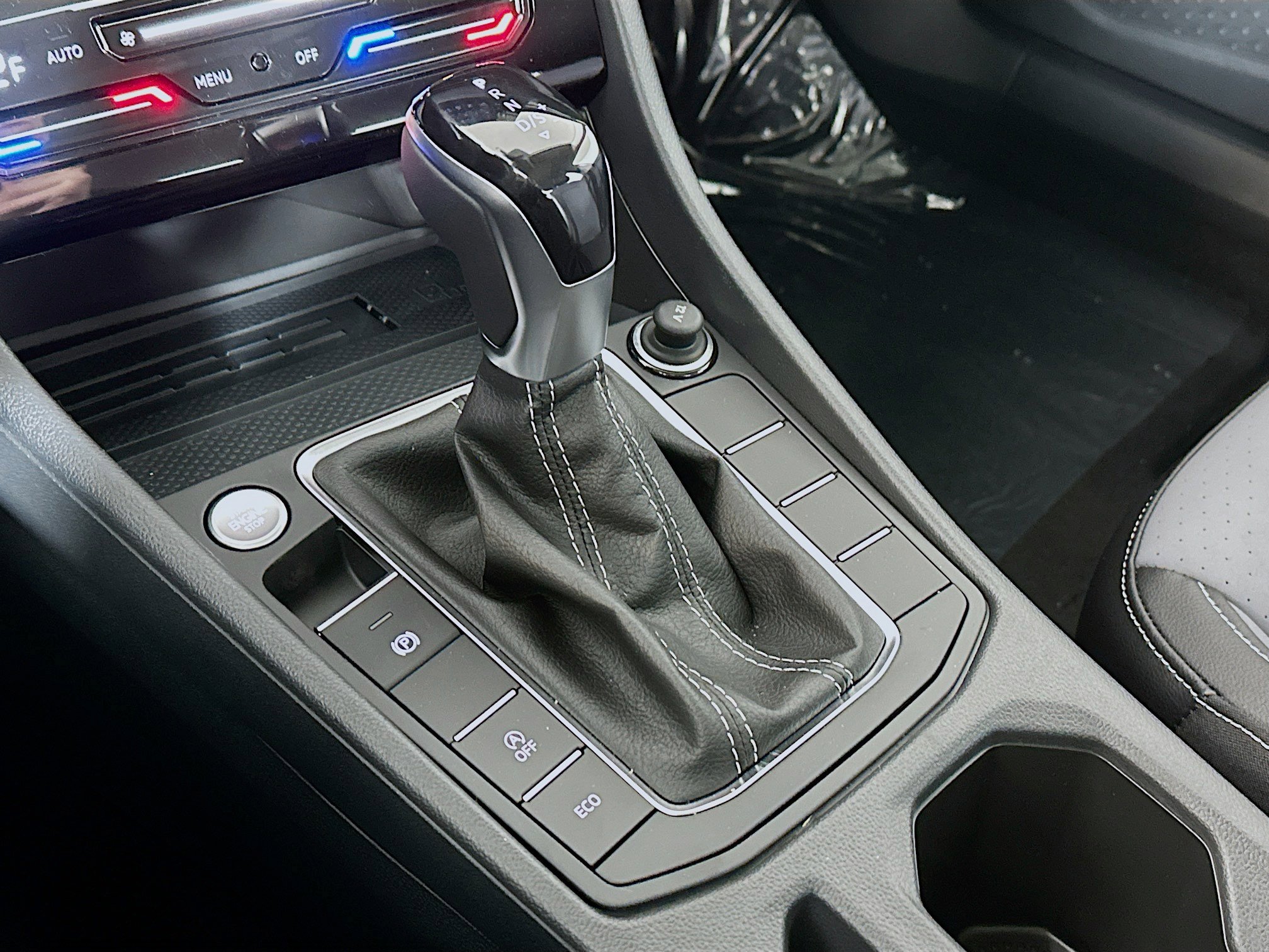 New 2026 Volkswagen Jetta SE image 16