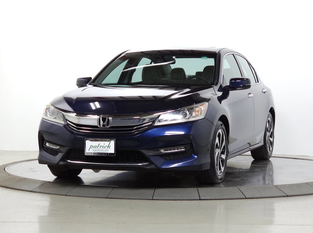 Used 2016 Honda Accord EX image 3