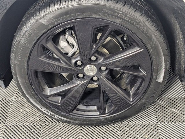 Used 2021 Buick Envision Essence w/ Sport Touring Package image 8