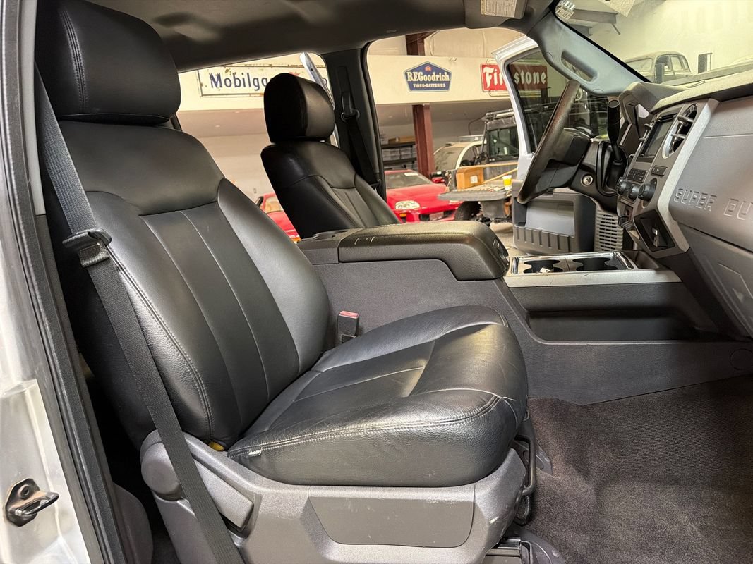 Used 2016 Ford F250 XLT w/ XLT Value Package AWD/4WD image 35