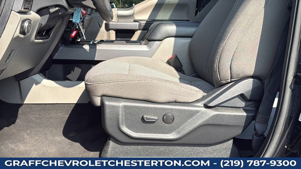 Used 2022 Ford F350 XLT w/ XLT Premium Package AWD/4WD image 25