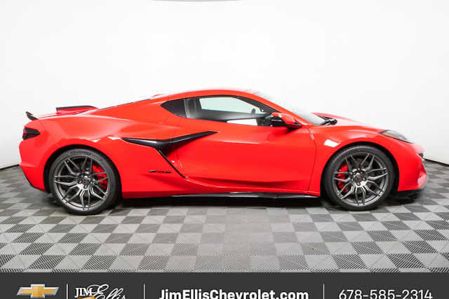 New 2026 Chevrolet Corvette Z06 image 2