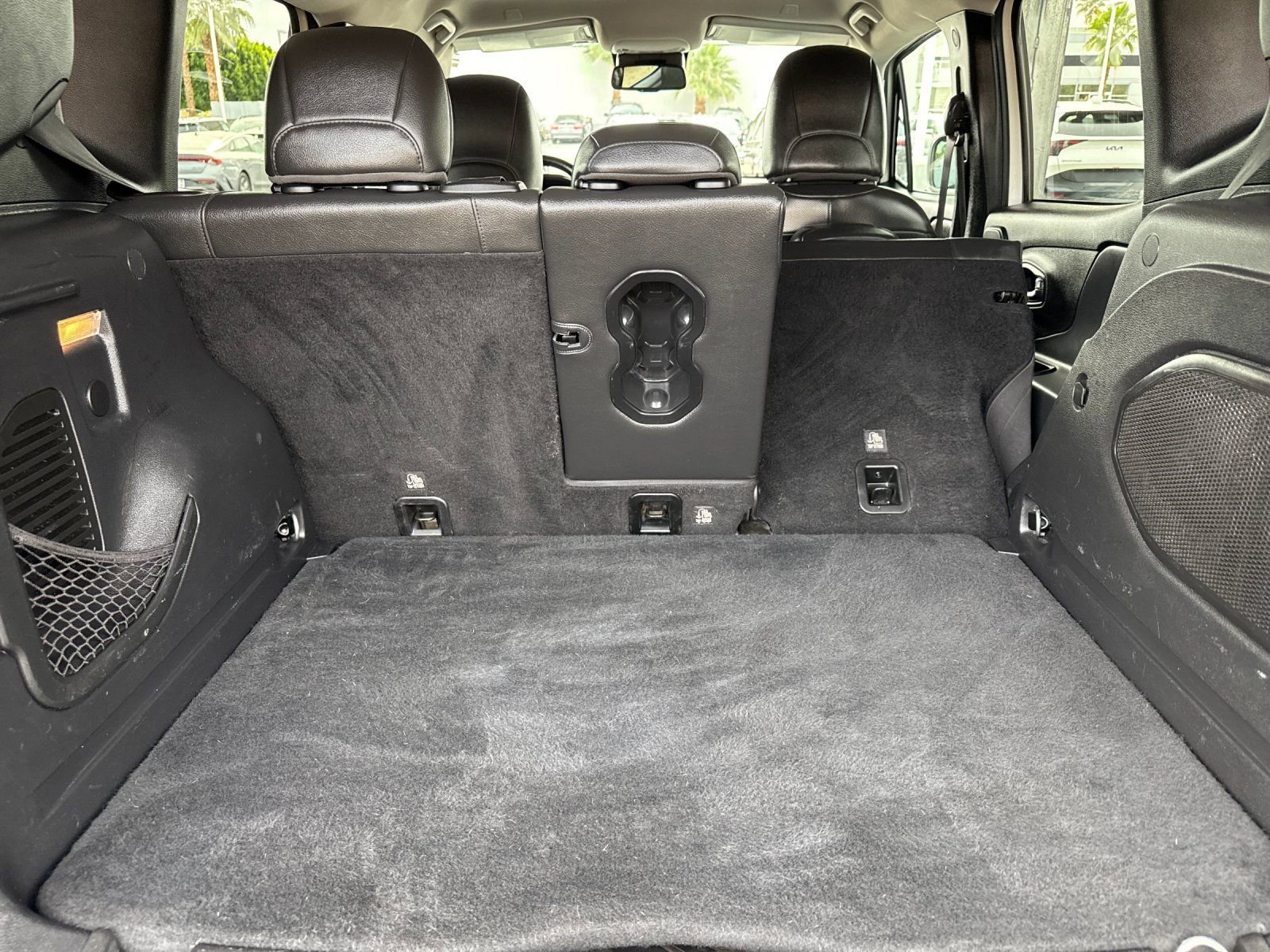 Used 2019 Jeep Renegade Limited w/ UConnect 8.4 Nav Group AWD/4WD image 14