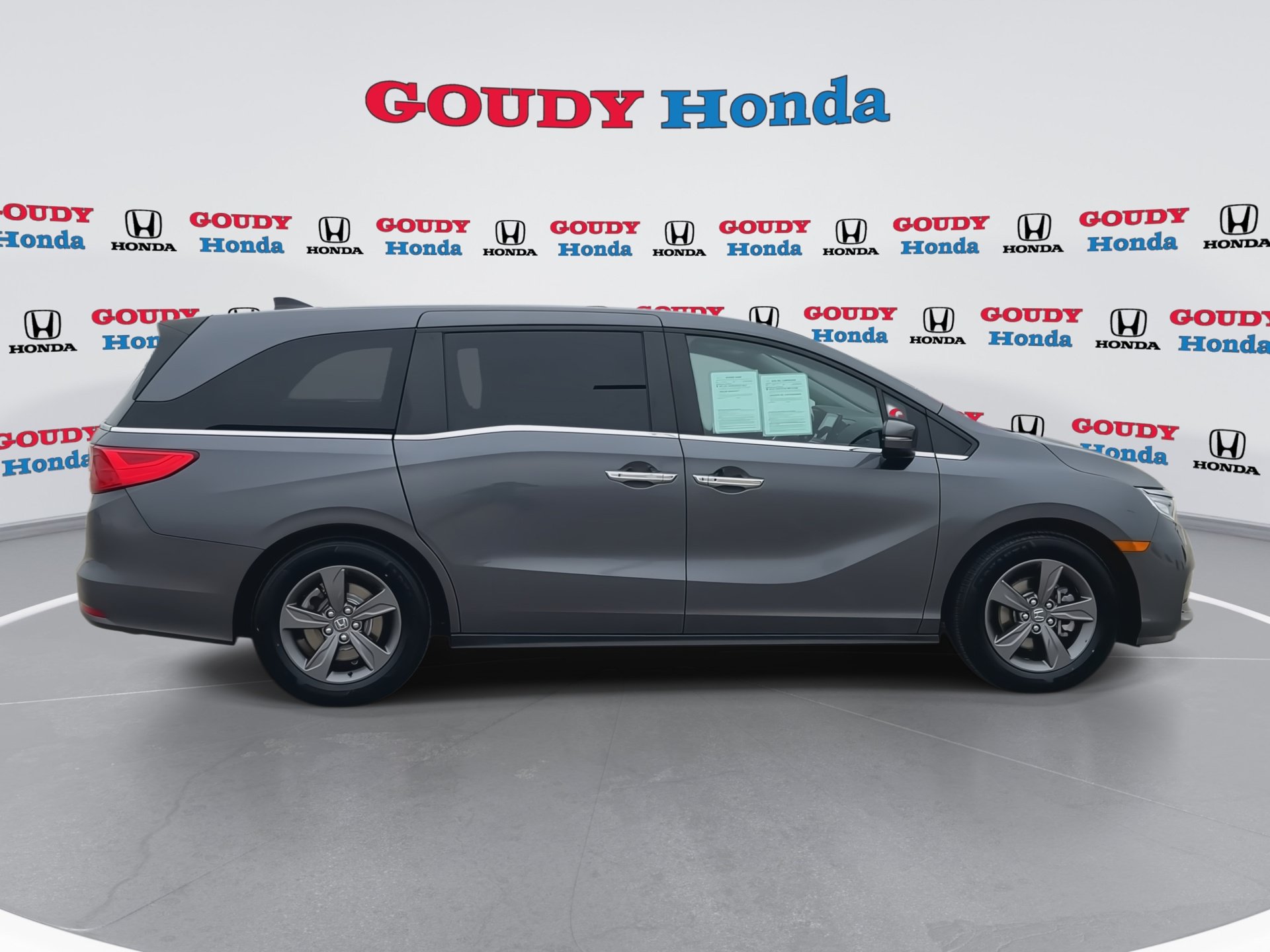 Certified 2023 Honda Odyssey EX image 9
