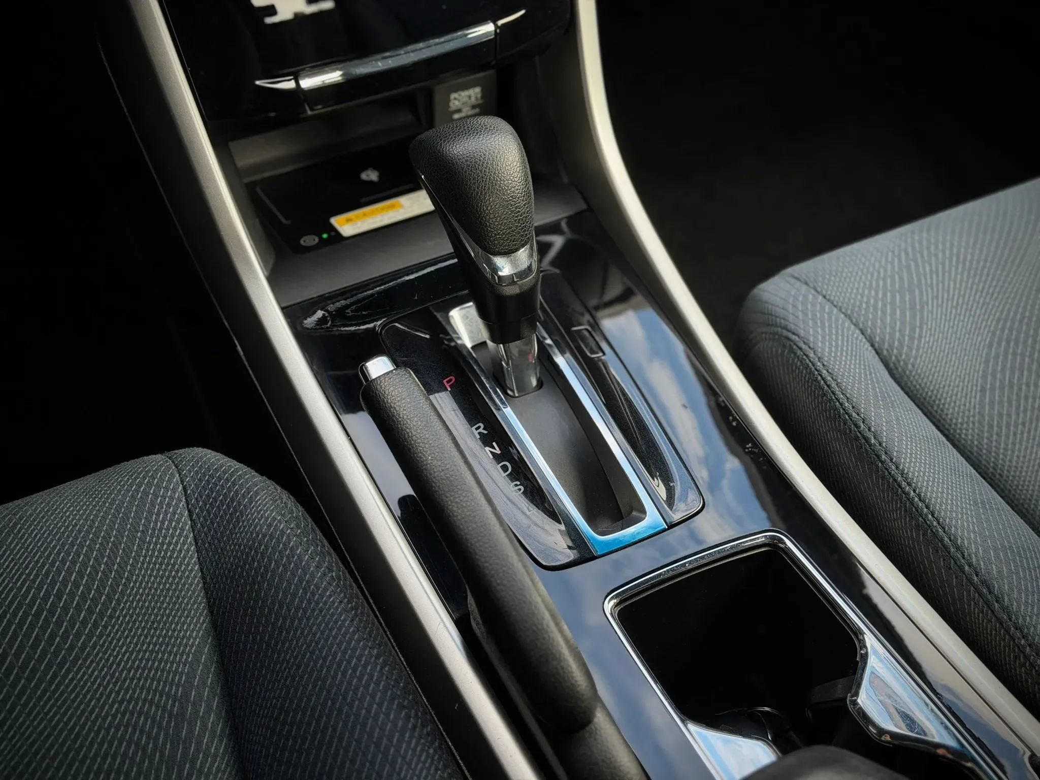 Used 2016 Honda Accord EX image 18