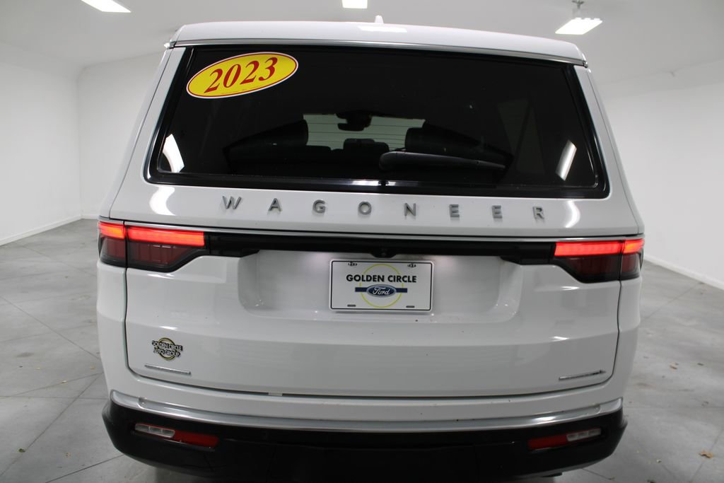 Used 2023 Jeep Wagoneer L Series II image 8