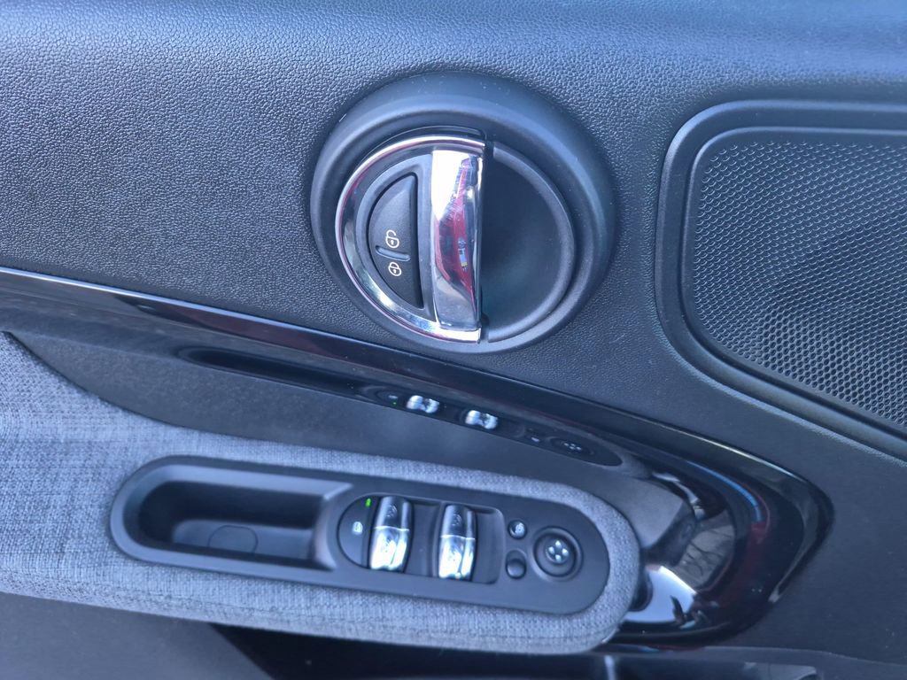 Used 2023 MINI Cooper Countryman John Cooper Works image 8