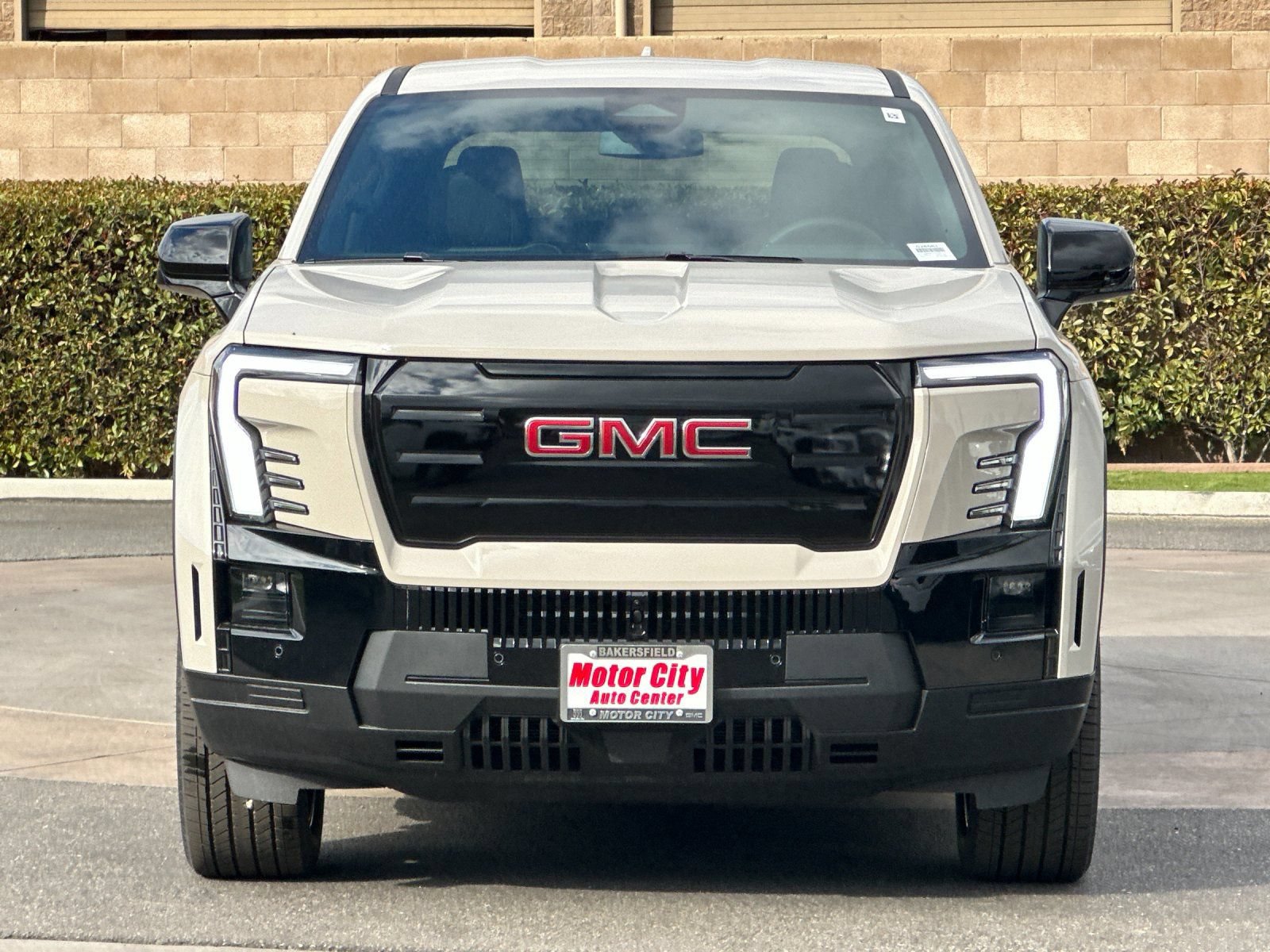 New 2026 GMC Sierra EV Elevation AWD/4WD image 9