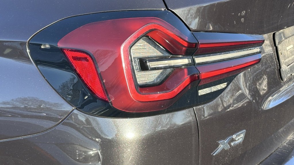 Used 2023 BMW X3 sDrive30i w/ Convenience Package image 9