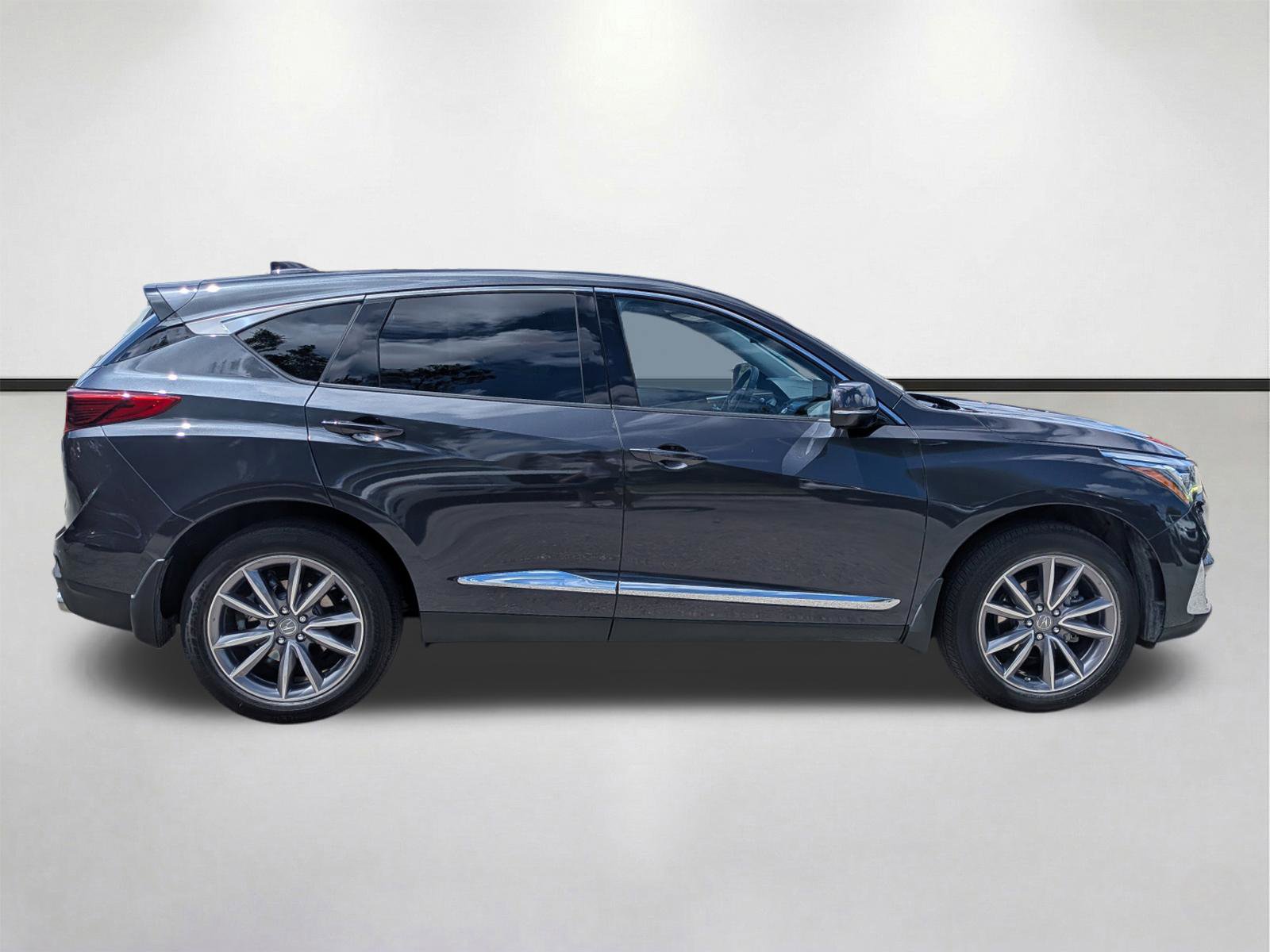 Used 2019 Acura RDX FWD w/ Technology Package image 3