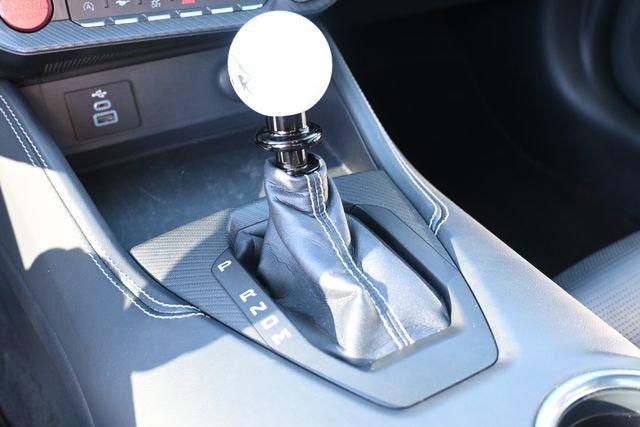 Used 2025 Ford Mustang GT Premium image 23