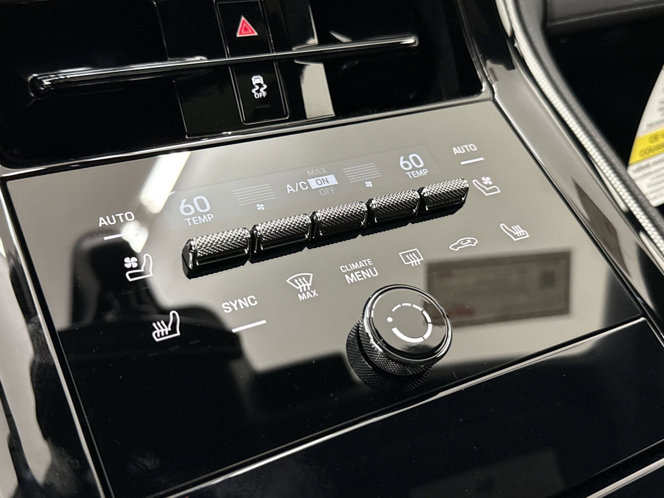 New 2025 Porsche Panamera 4 image 29