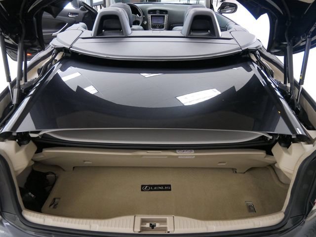Used 2010 Lexus IS 250C w/ Luxury Pkg RWD image 10