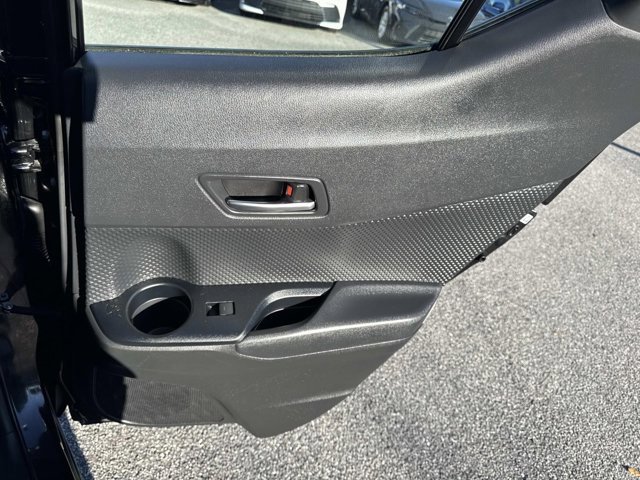 Certified 2022 Toyota C-HR XLE image 18