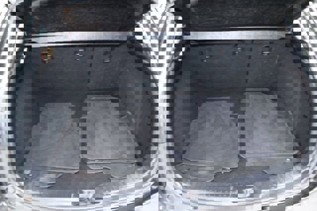 Used 2014 MAZDA MAZDA3 i Touring image 19