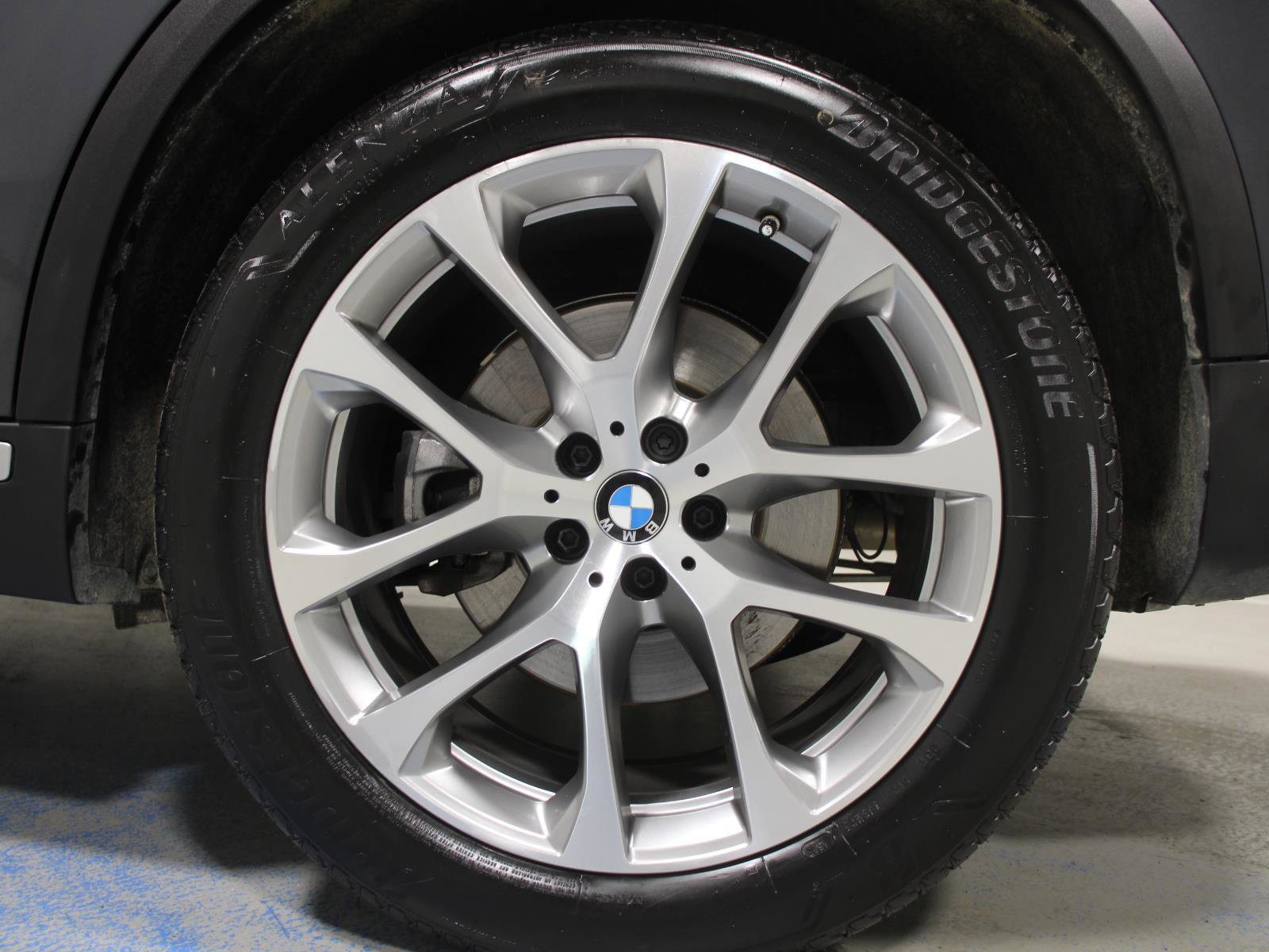 Certified 2022 BMW X5 xDrive40i w/ Premium Package image 25