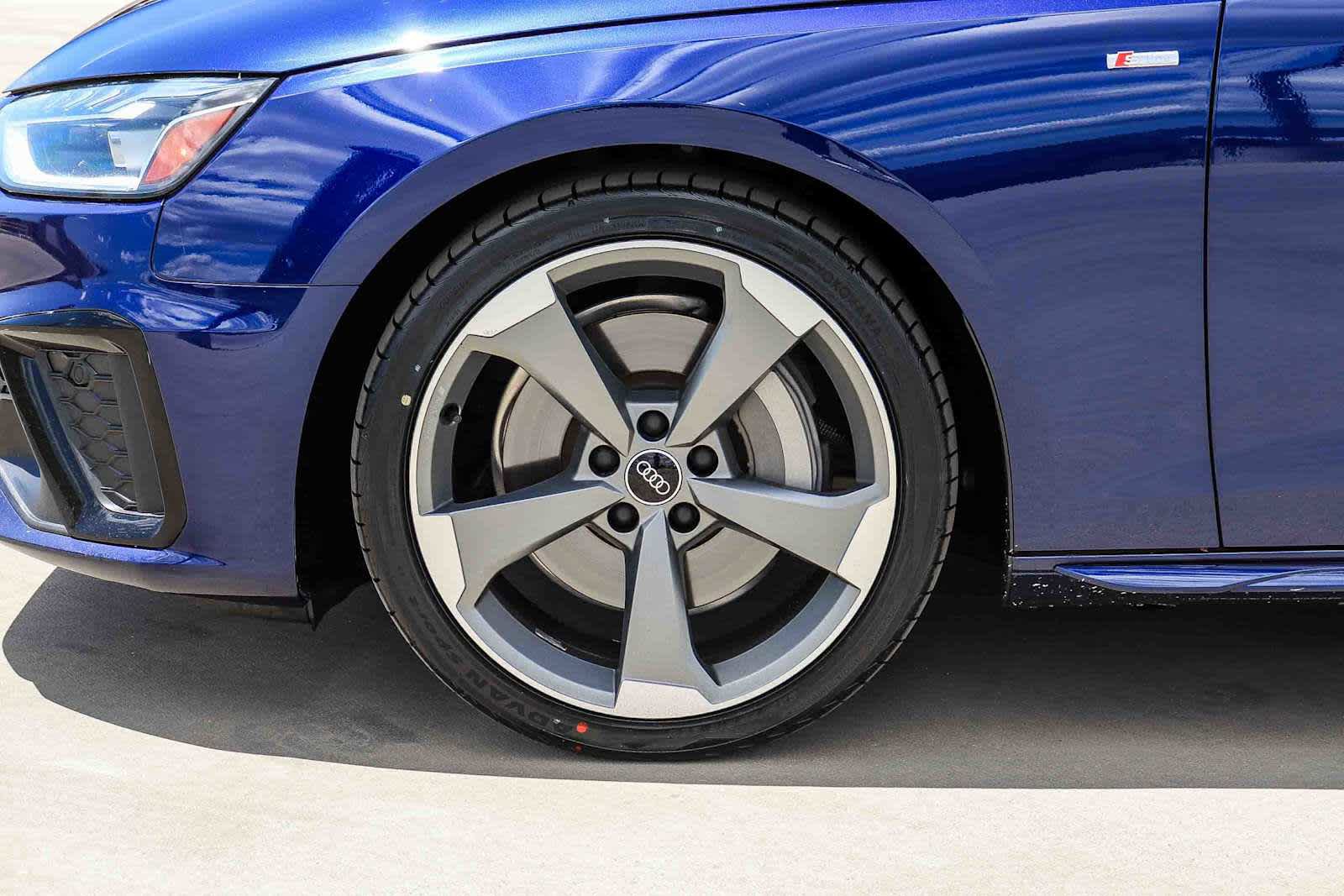 Used 2021 Audi A4 2.0T Premium Plus w/ Premium Plus Package AWD/4WD image 9