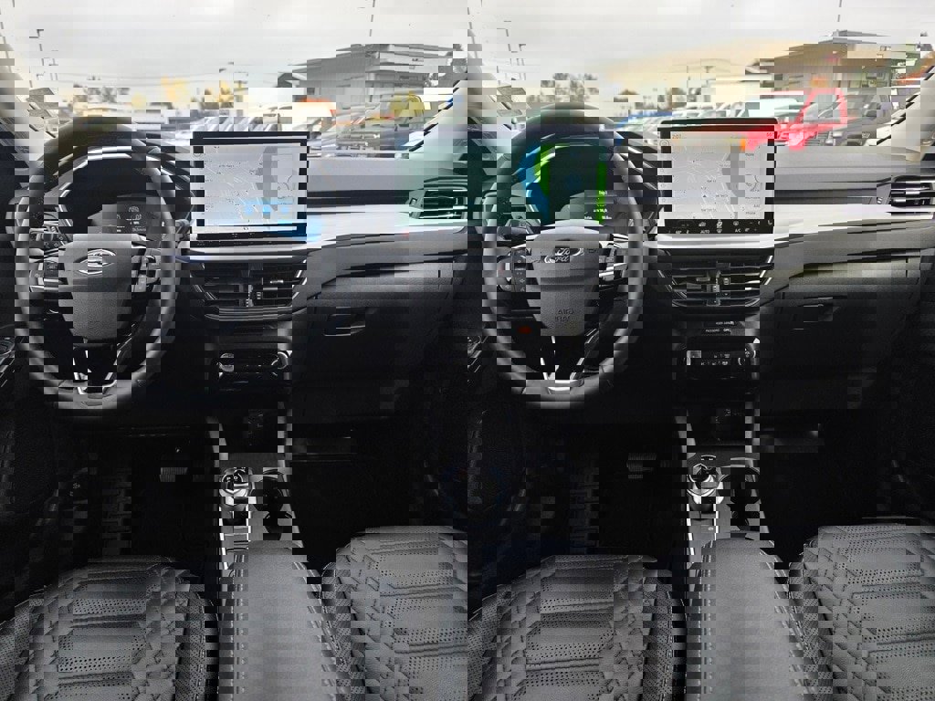 Used 2023 Ford Escape Platinum w/ Premium Technology Package image 7