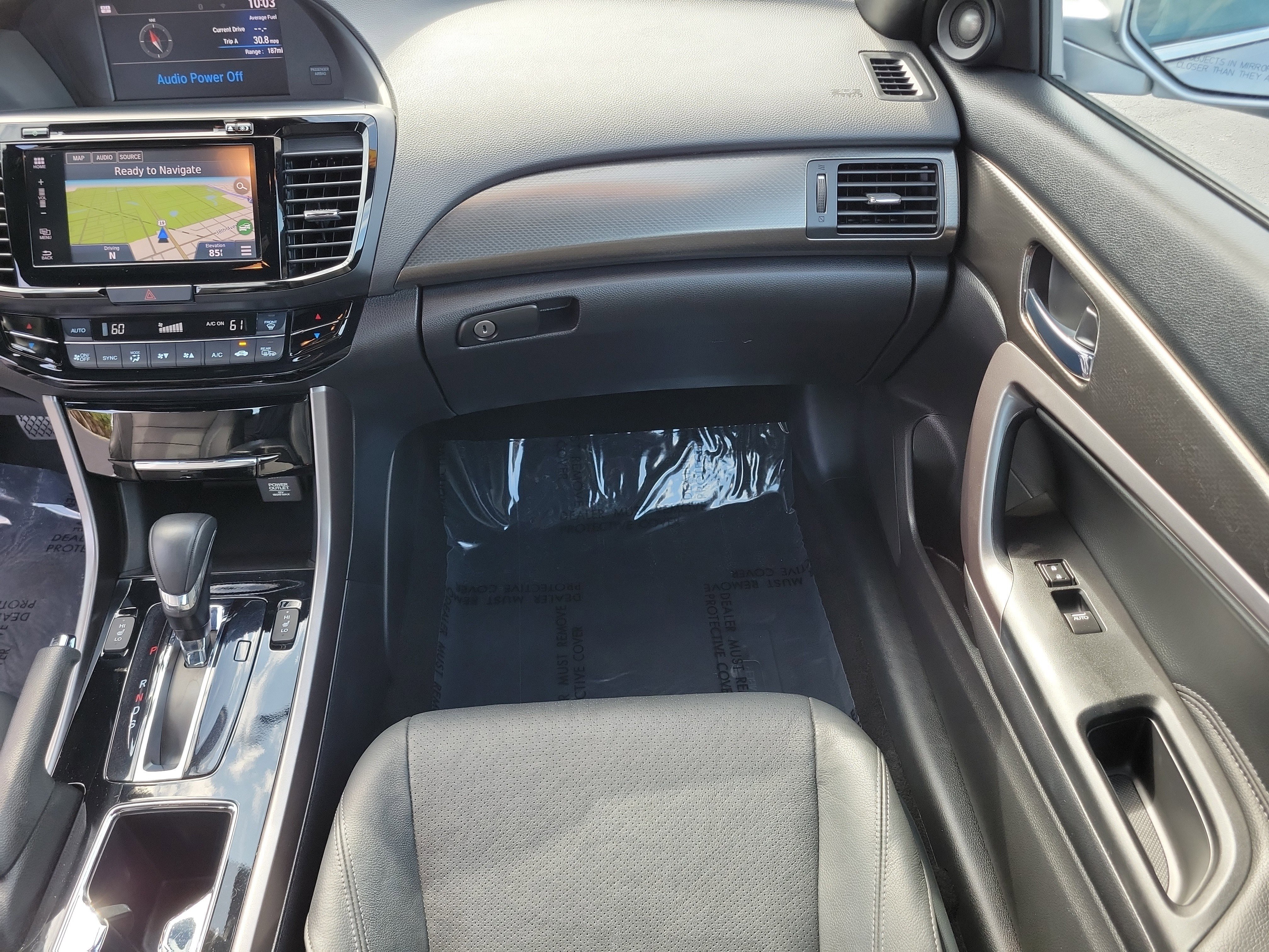 Used 2017 Honda Accord EX-L image 11