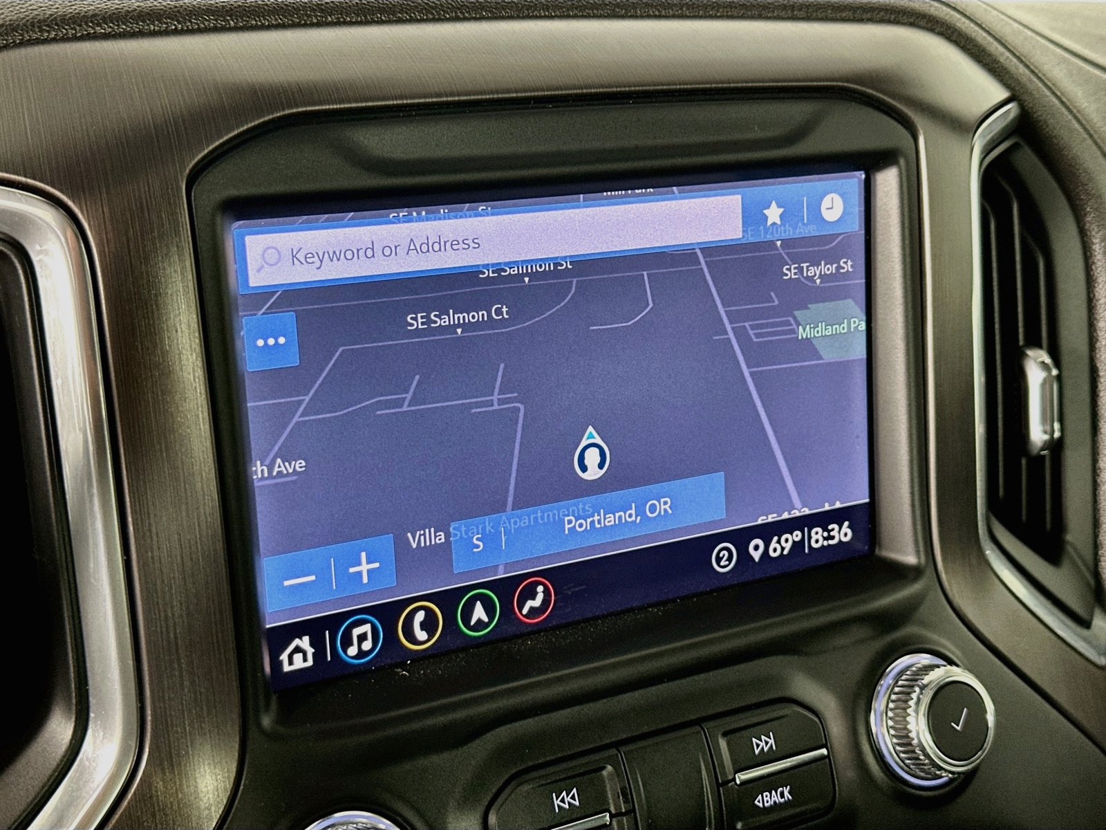 Used 2020 GMC Sierra 3500 AT4 w/ AT4 Premium Package AWD/4WD image 14
