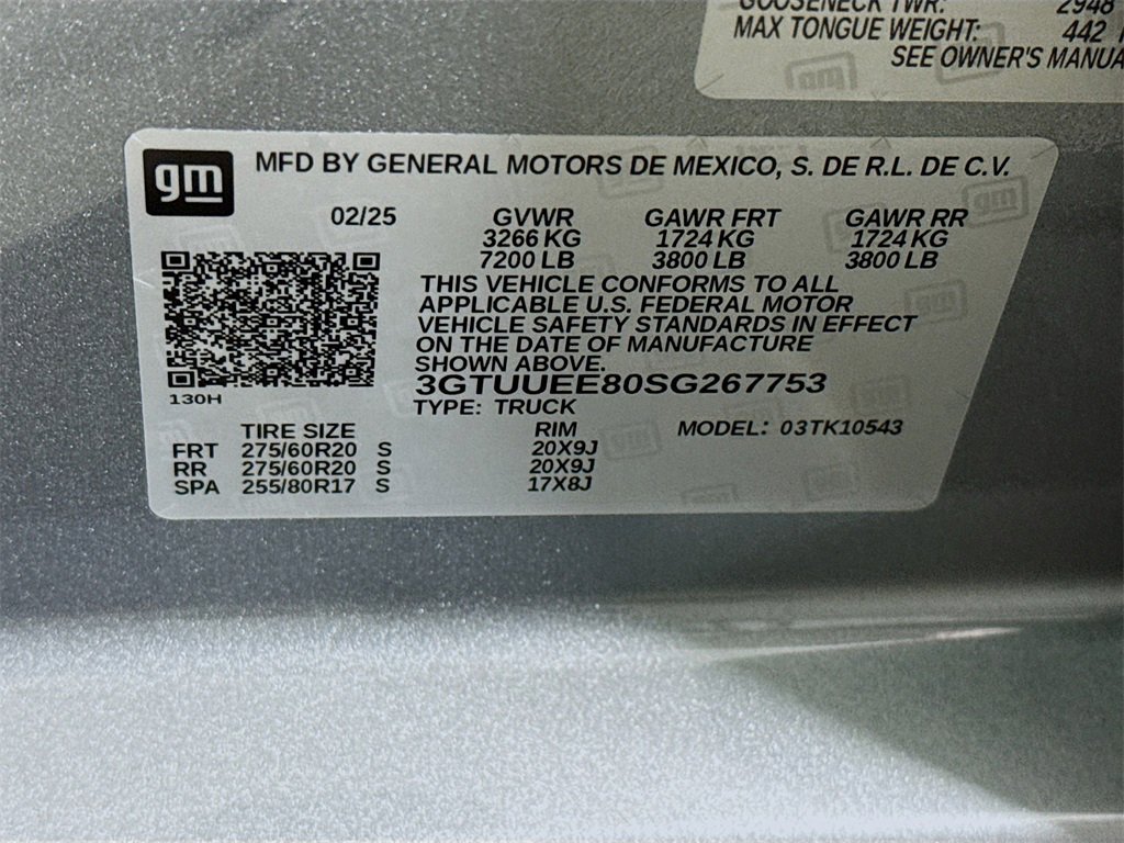 Used 2025 GMC Sierra 1500 AT4 w/ Technology Package image 39