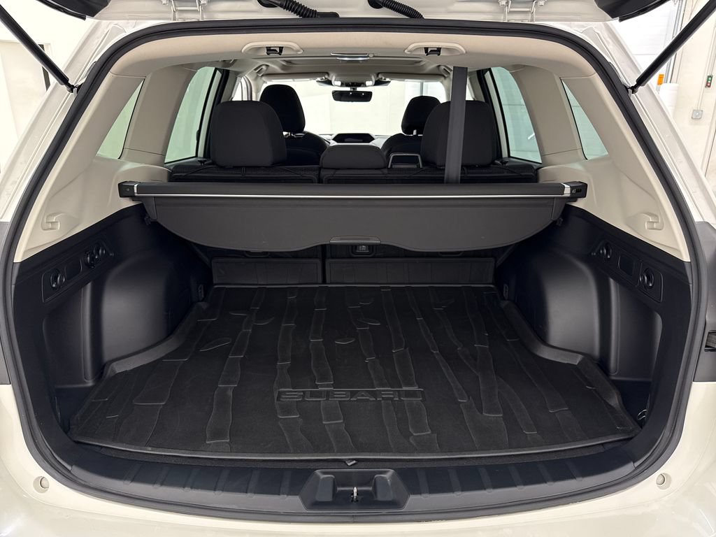 Certified 2022 Subaru Forester Premium AWD/4WD image 25