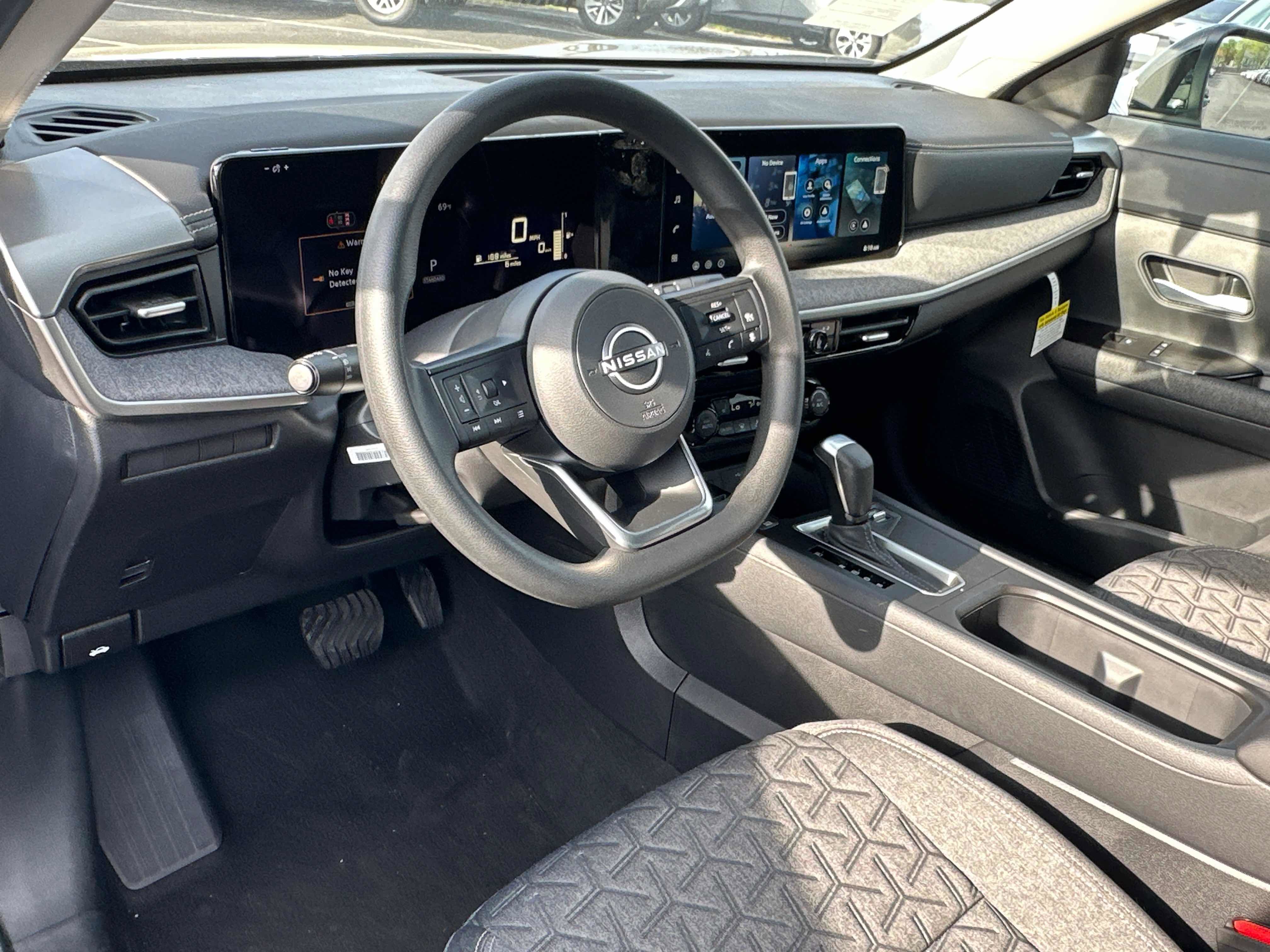 New 2026 Nissan Kicks SV w/ Cold Weather Package AWD/4WD image 31