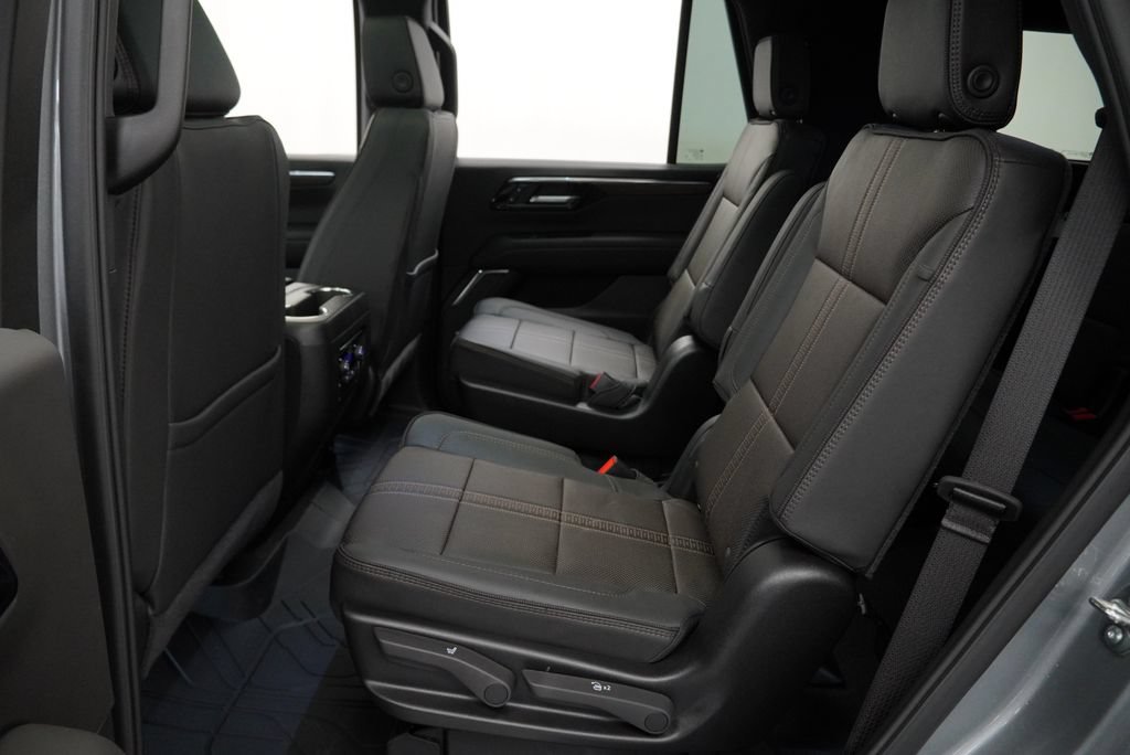 New 2026 Chevrolet Tahoe High Country w/ Sun And Tow Package AWD/4WD image 11