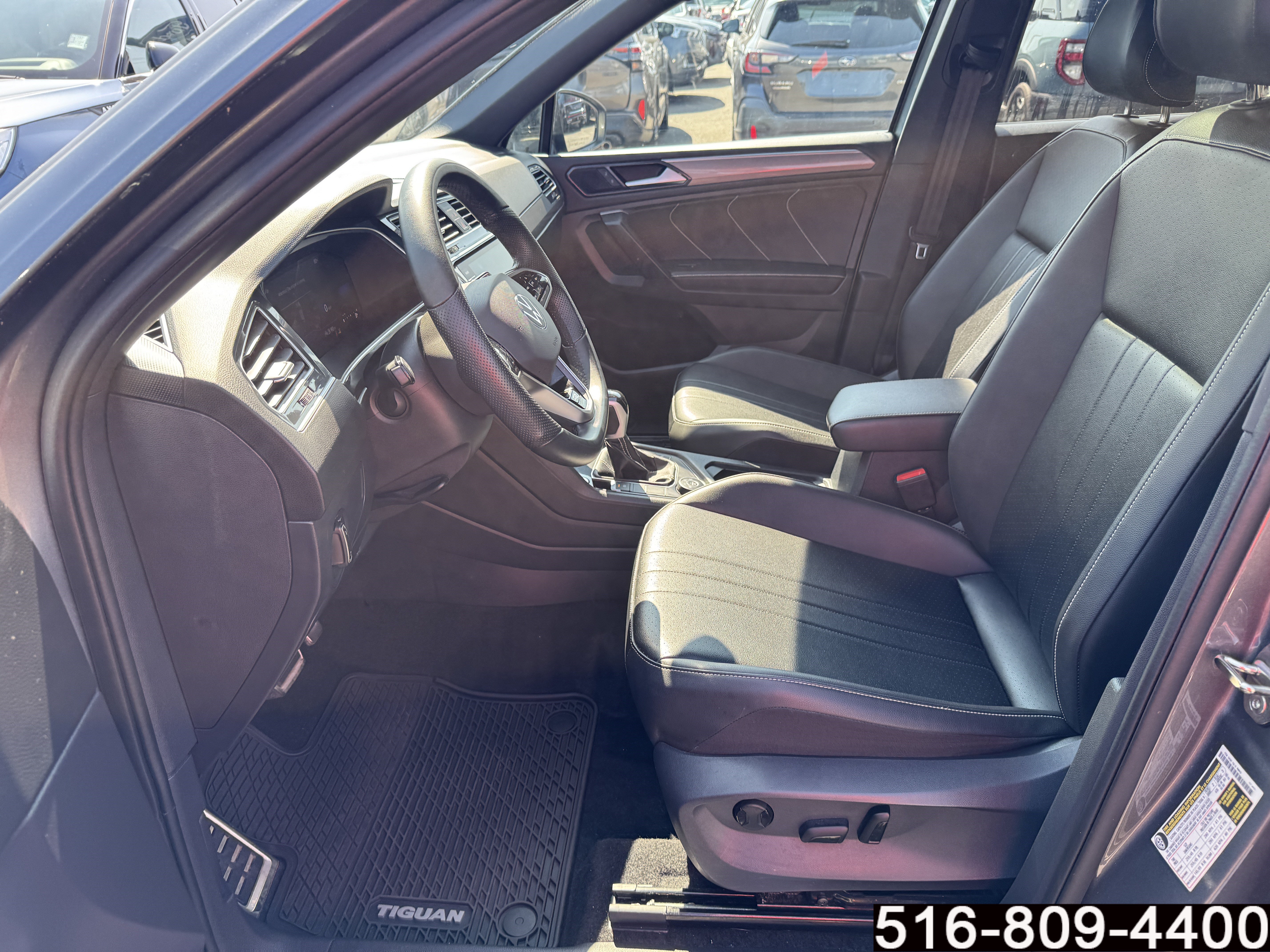 Used 2024 Volkswagen Tiguan SE R-Line AWD/4WD image 27