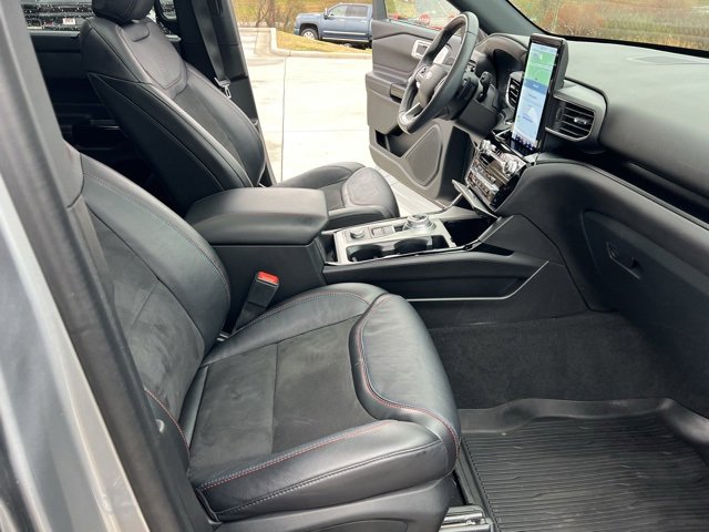 Used 2023 Ford Explorer ST w/ Equipment Group 401A image 31
