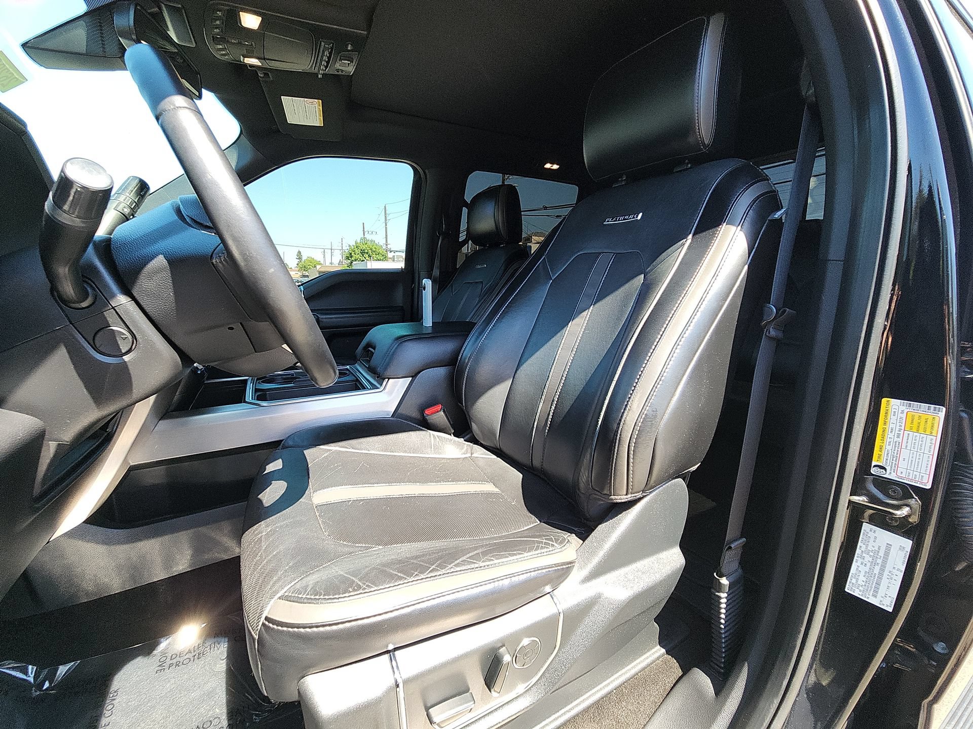 Used 2017 Ford F250 Platinum w/ Platinum Ultimate Package AWD/4WD image 13