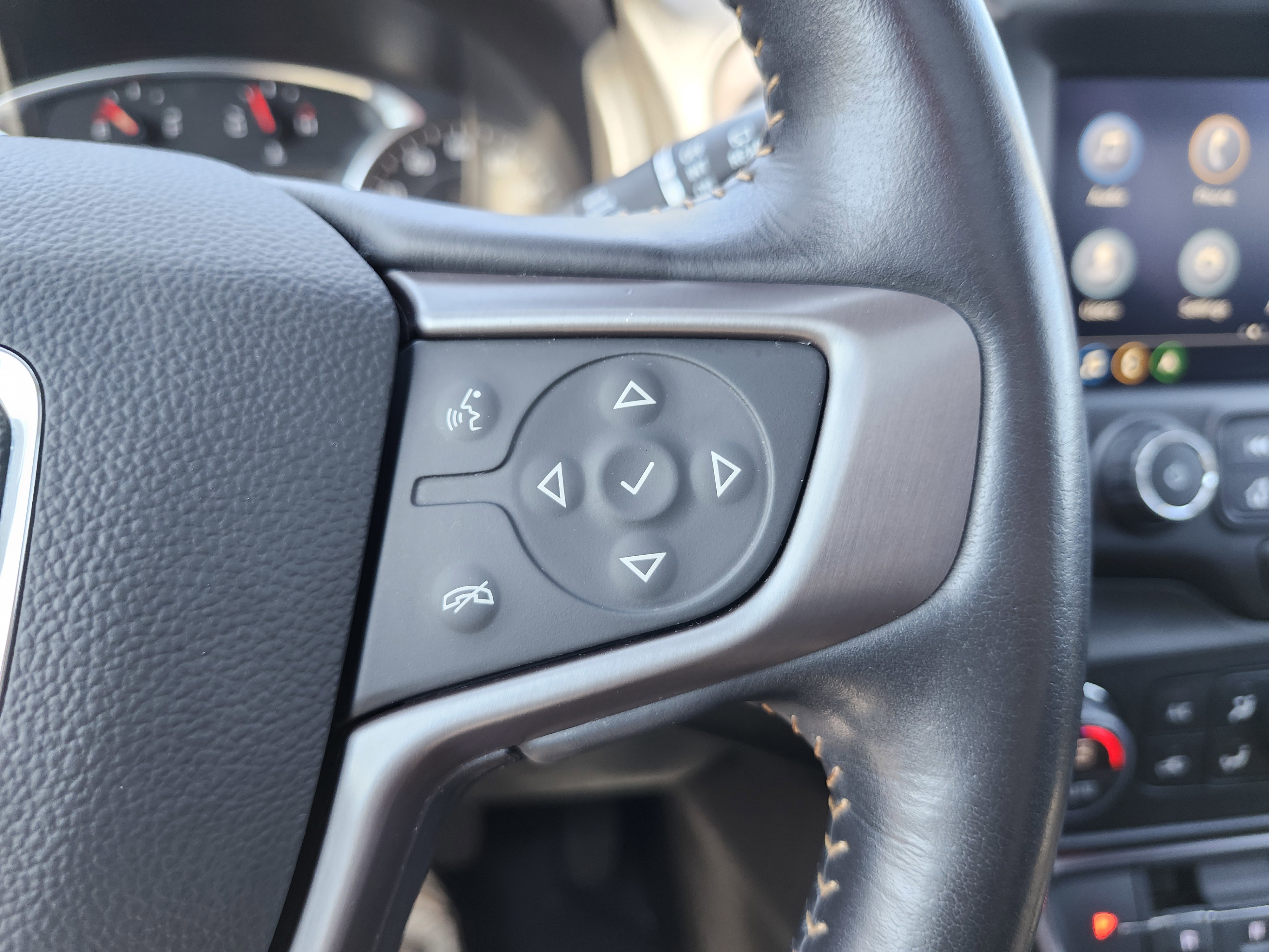 Used 2022 GMC Terrain AT4 w/ Infotainment Package II AWD/4WD image 34