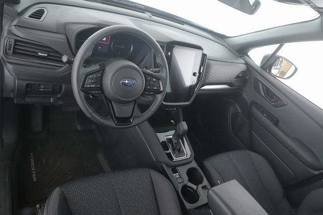 Used 2025 Subaru Forester Premium image 17