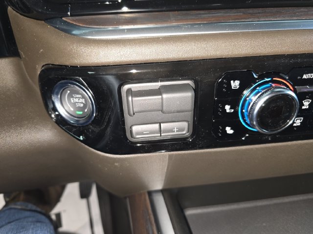 New 2026 GMC Sierra 2500 SLT w/ SLT Convenience Package AWD/4WD image 24