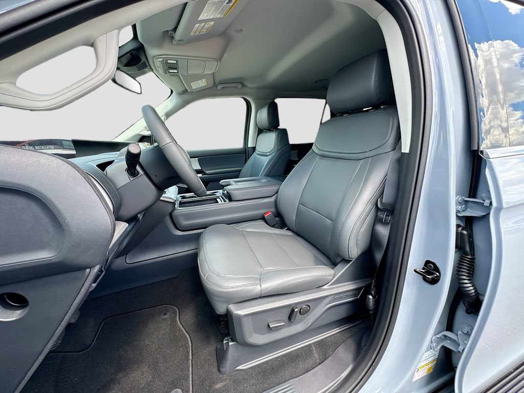 New 2026 Ford Expedition Active RWD image 27