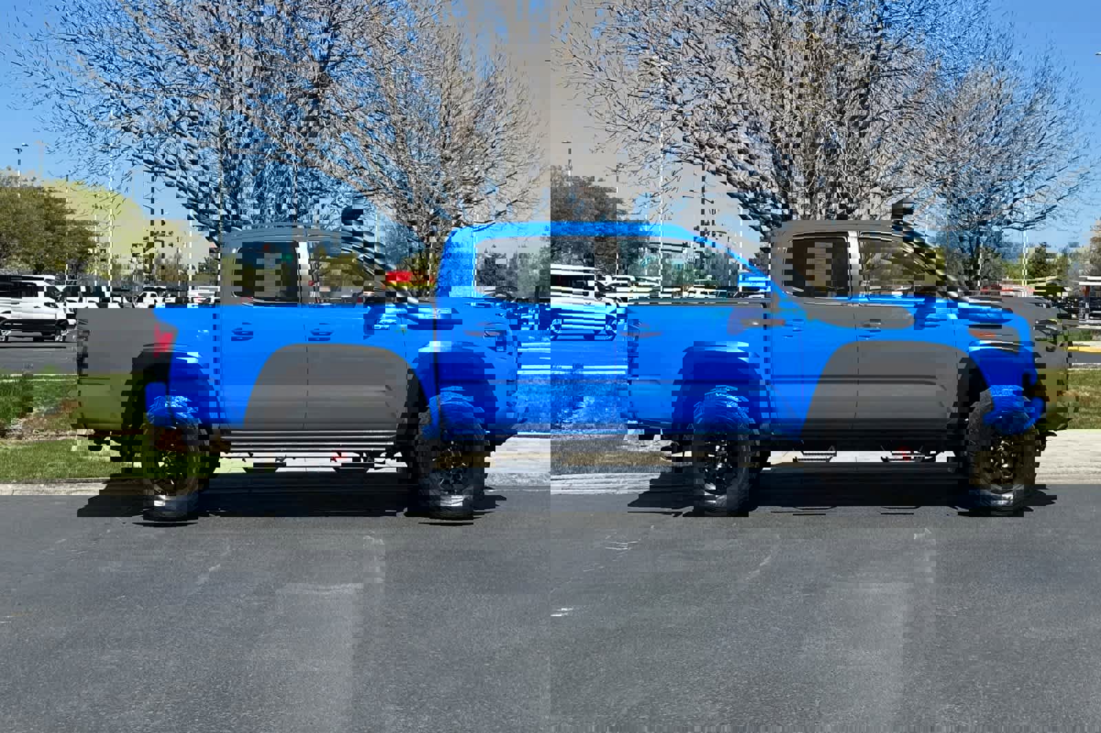 Used 2019 Toyota Tacoma TRD Pro w/ Desert Air Intake Package image 8