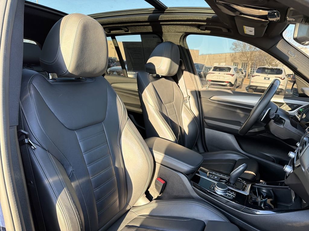 Used 2021 BMW X3 xDrive30e w/ M Sport Package image 25