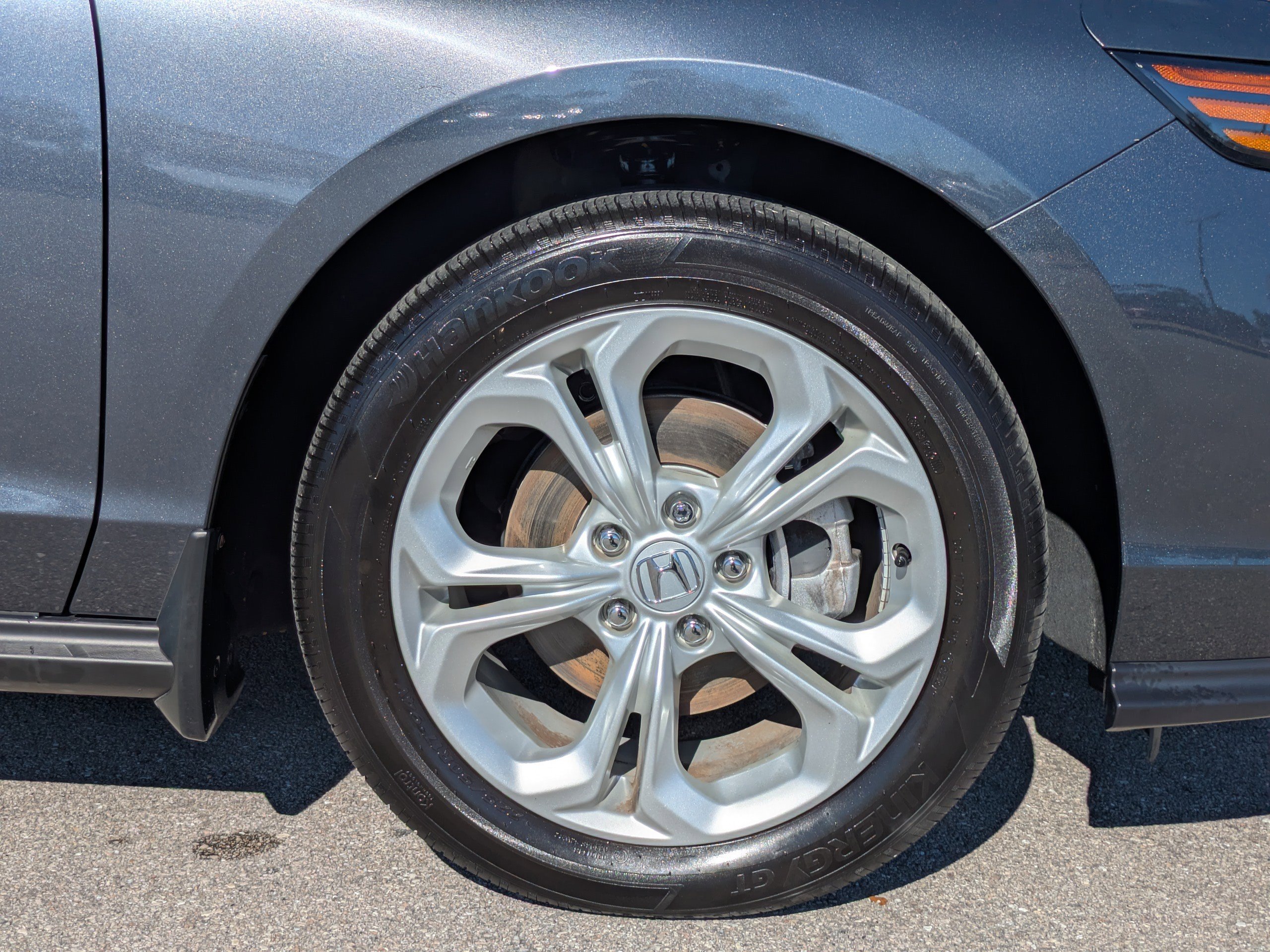 Used 2023 Honda Accord LX image 12